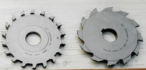 201307082356501593.jpg